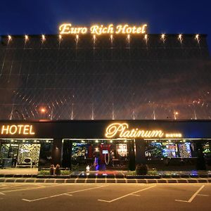 Artz Hotel